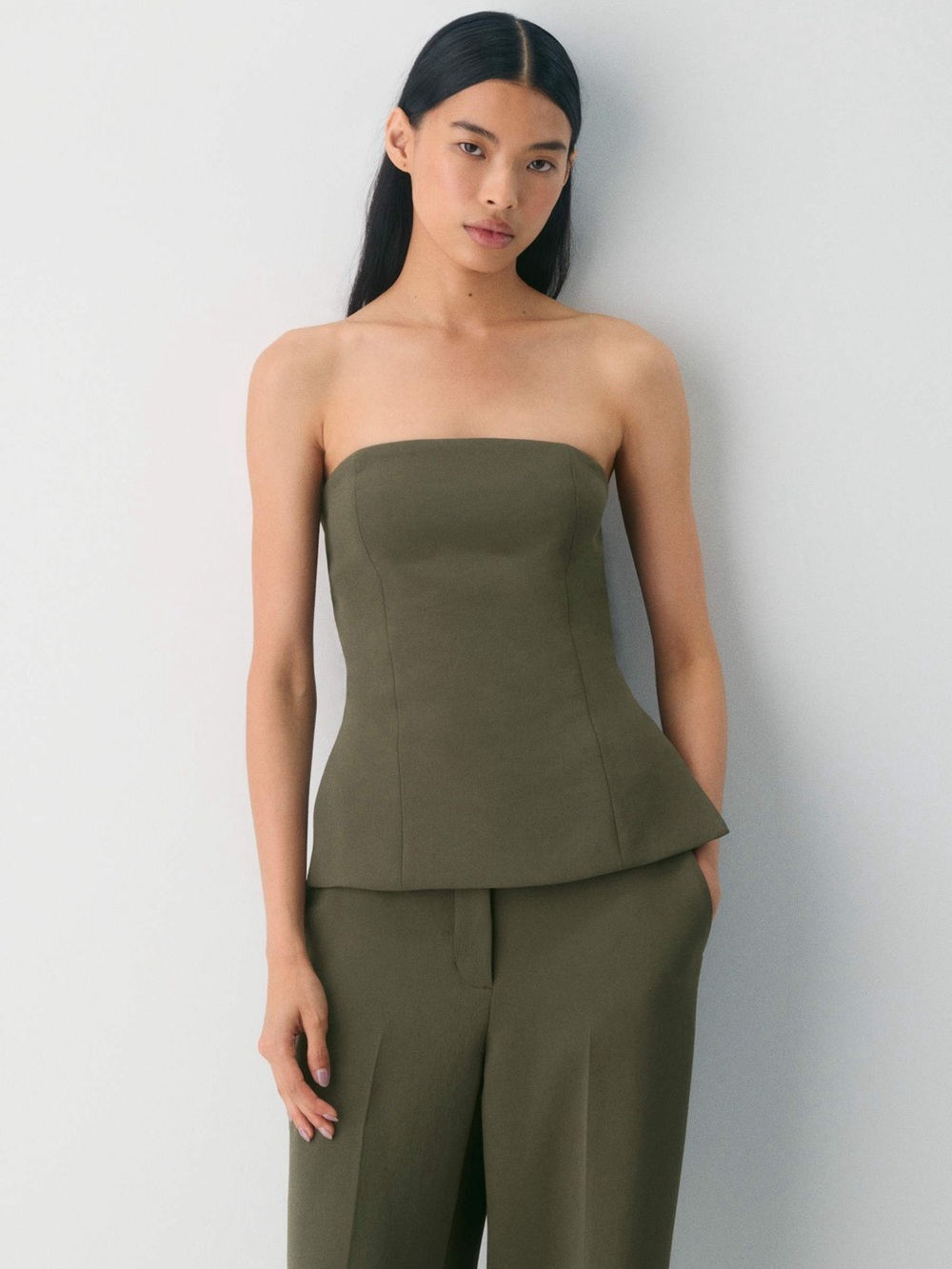Wilfred Aritzia NWT Posh Tube Top Crepette Private Green Strapless Tank